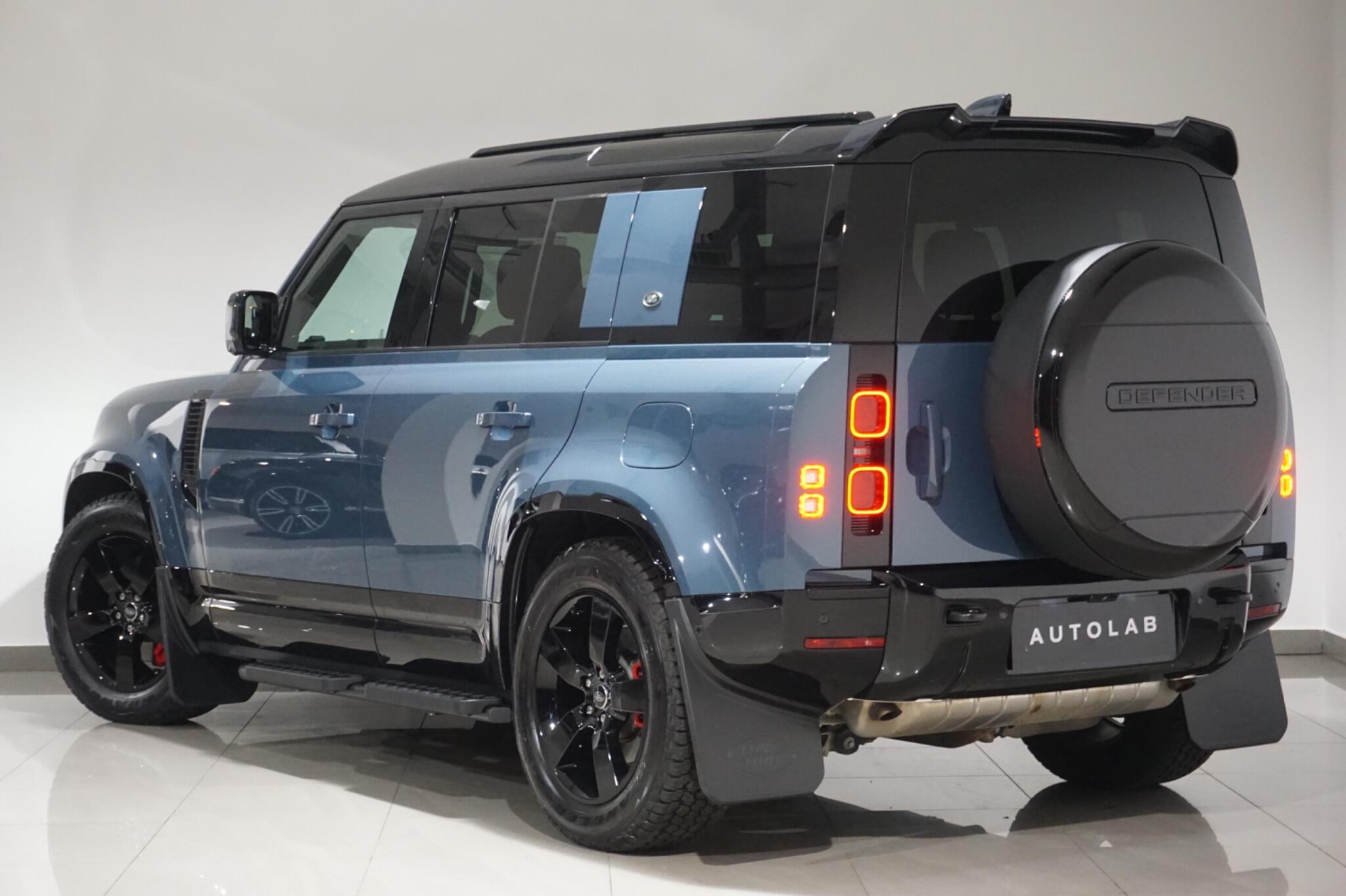 Land Rover Defender 110 2.0 P400e 15.4kWh X-Dynamic HSE SUV 5dr Petrol Plug-in Hybrid Auto 4WD Euro 6 (s/s) (404 ps)
